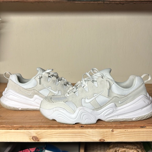 Nike Tech Herra Stone Size 12 USED - Picture 1 of 9